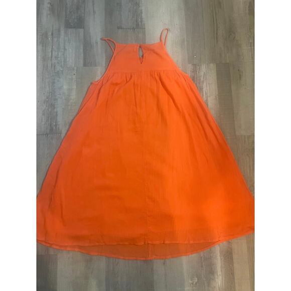 Crown & Ivy Beach Coral Embroidered dress size Medium - Picture 13 of 13